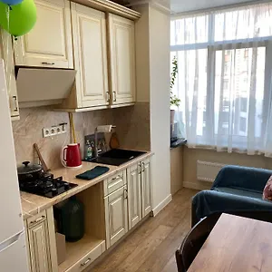 https://103-petrivske.hotels-of-kiev.com