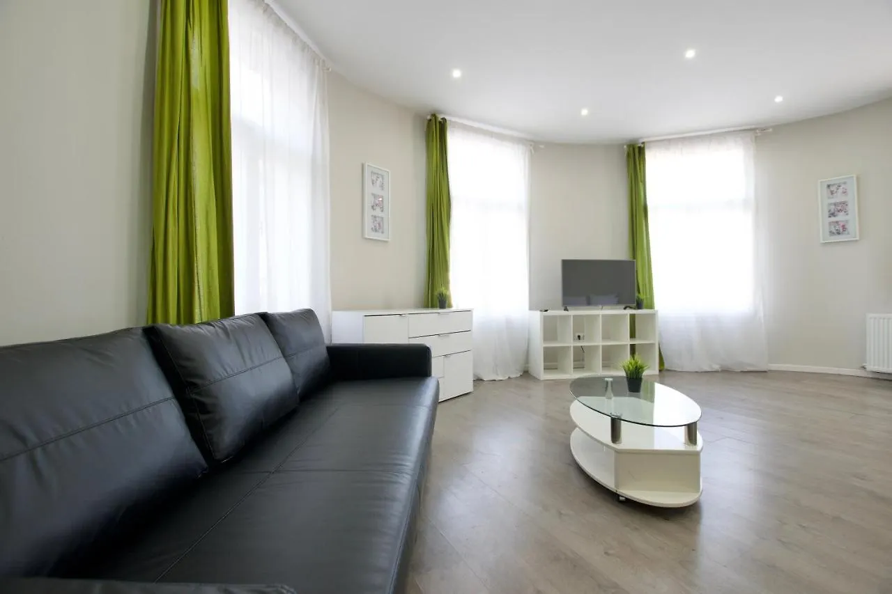 Premium Apartments By Hi5 - B25 Budapest 0*,