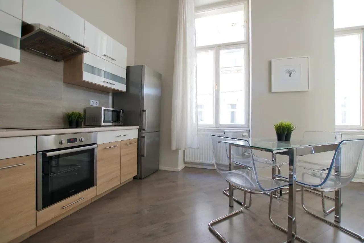 Premium Apartments By Hi5 - B25 Budapest 0*,  Ungarn